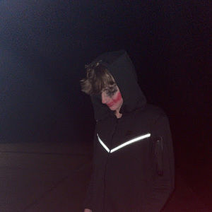 Meet your Posher, Ethan